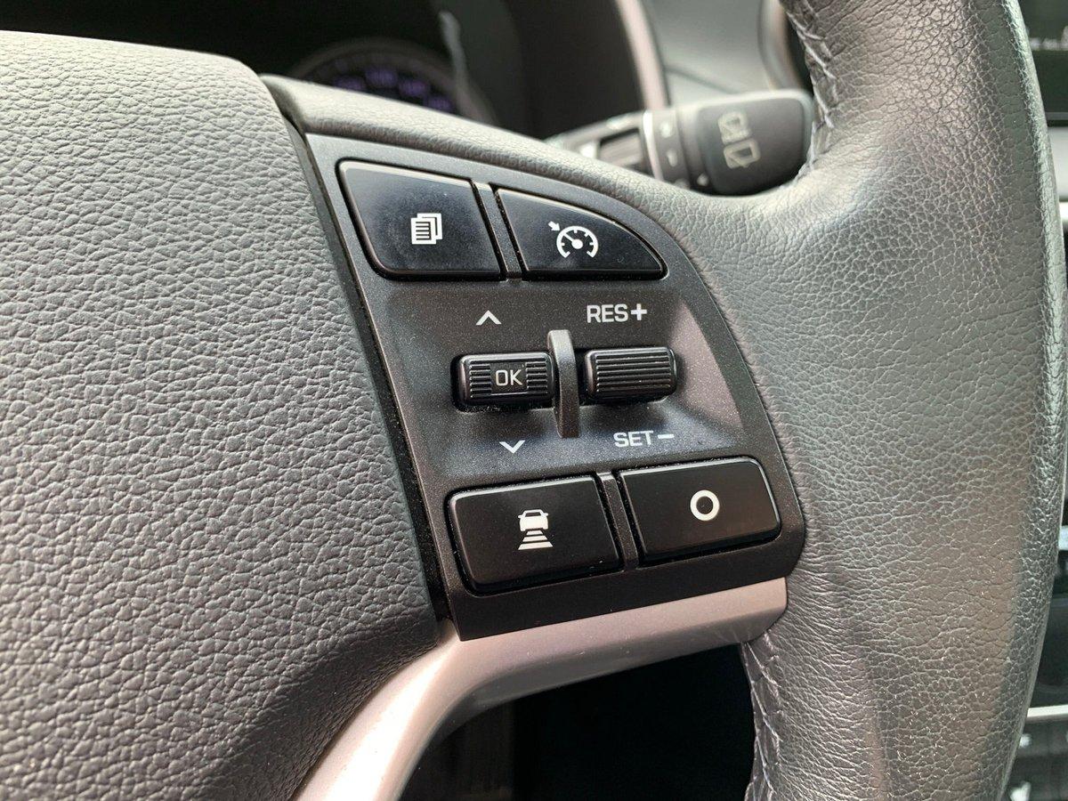 Hyundai Tucson 1.6 T-GDI 4WD 25 JAHRE EDITION PANO+NAVI