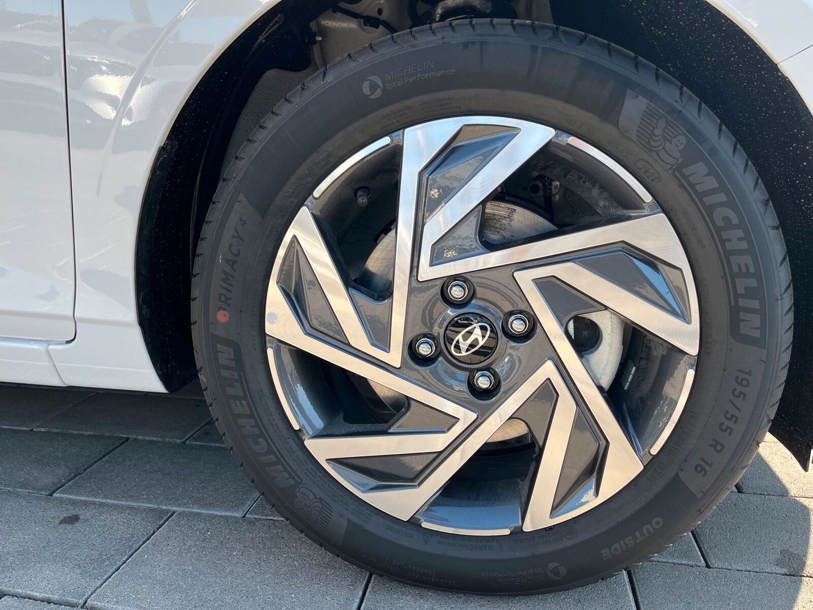 Hyundai i20 – Bild 10