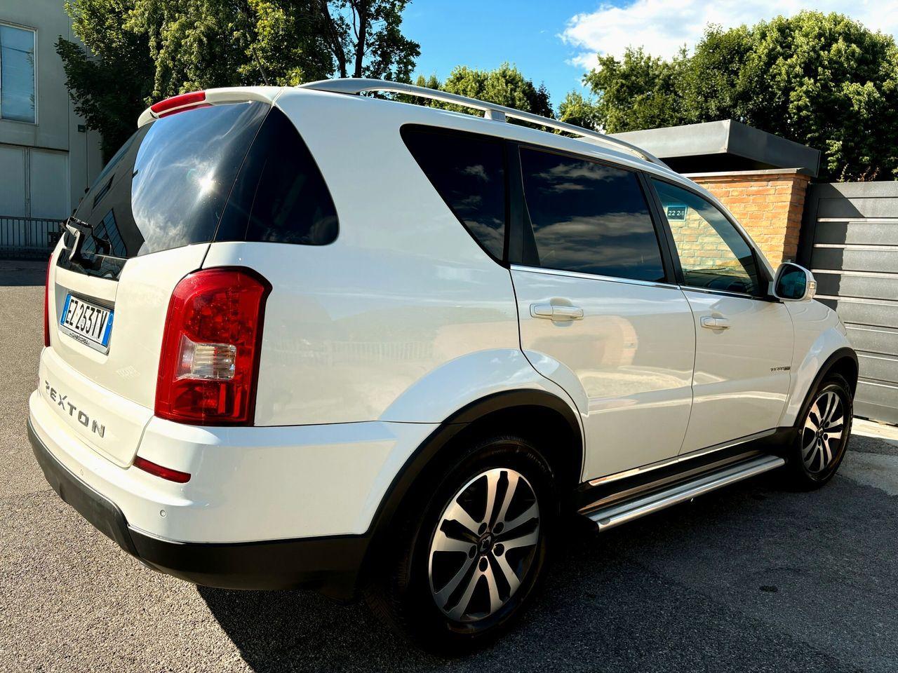 SsangYong Rexton 2015 — двигун 1.998 cm³, 155 HP (114kW)