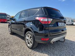 Fahrzeugabbildung Ford Kuga Titanium