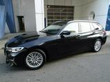 BMW 320D LuxuryLine Tour,xDrive SAG,Leder,AHK,Kamera - BMW 320: 320d Luxury