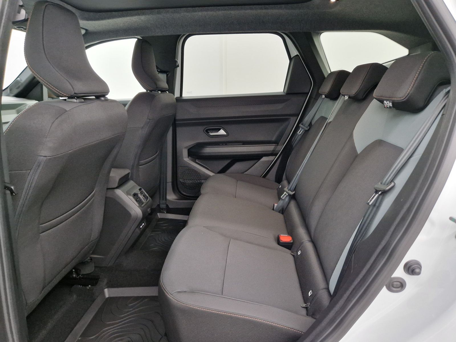 DACIA Bigster  Extreme Hybrid 155 Winter-Plus – Bild 9