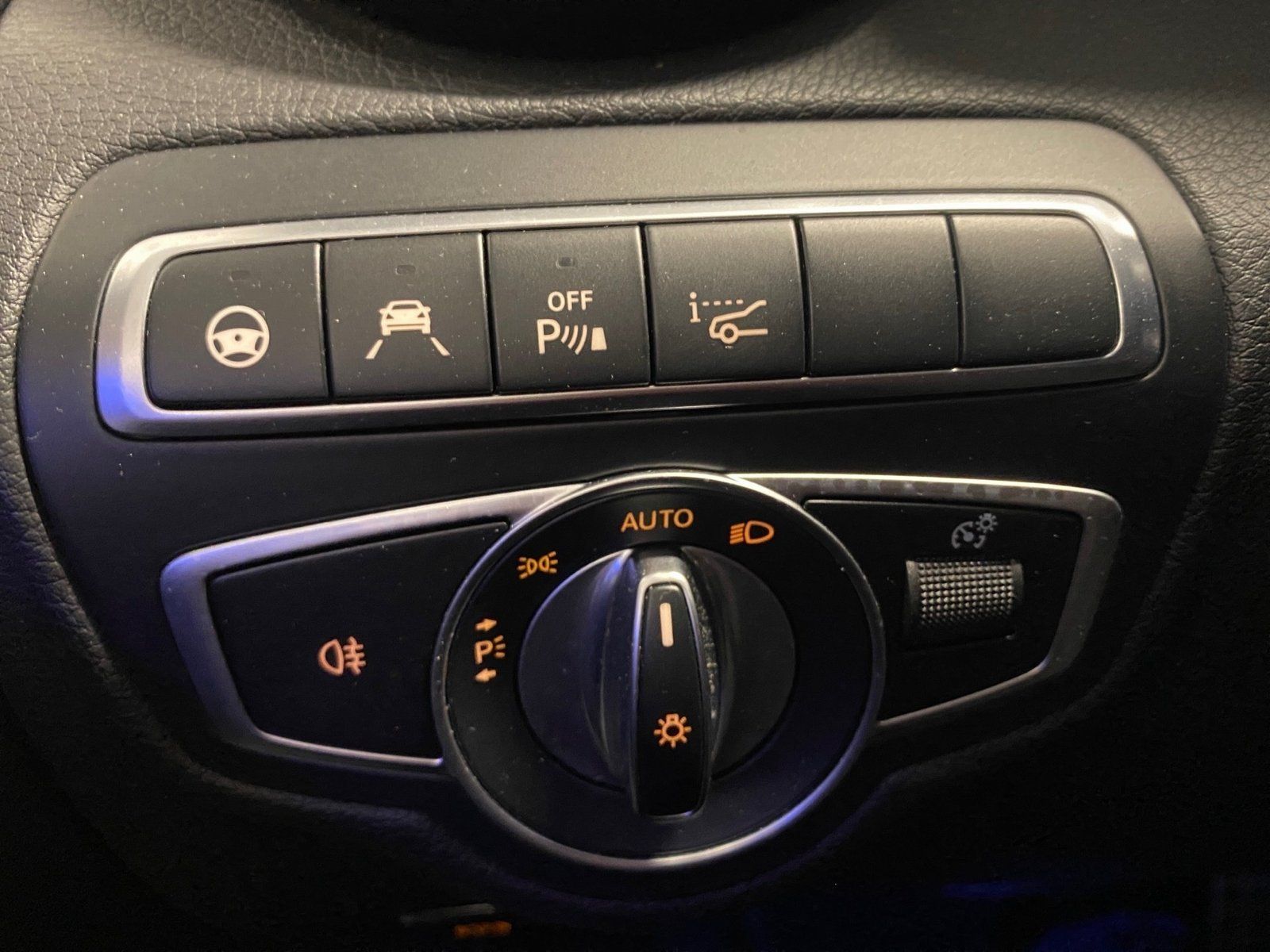 Fahrzeugabbildung Mercedes-Benz C 43 T 4M AMG*Burm*Pano*Fahrass*HUD*360*MultBeam