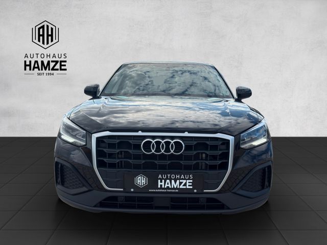 Audi Q2 35 TFSI basis 7-Gang S tronic|Kamera|Navi|LED