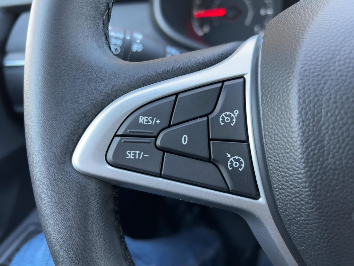 Fahrzeugabbildung Dacia Sandero Stepway Extreme TCe110 Cityp. + SHZ