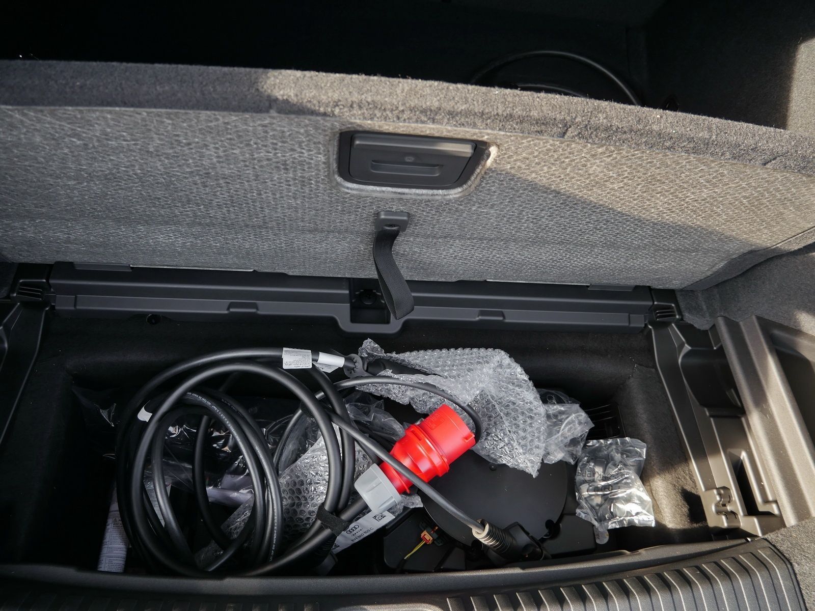 Audi Q6 e-tron - Bild 23