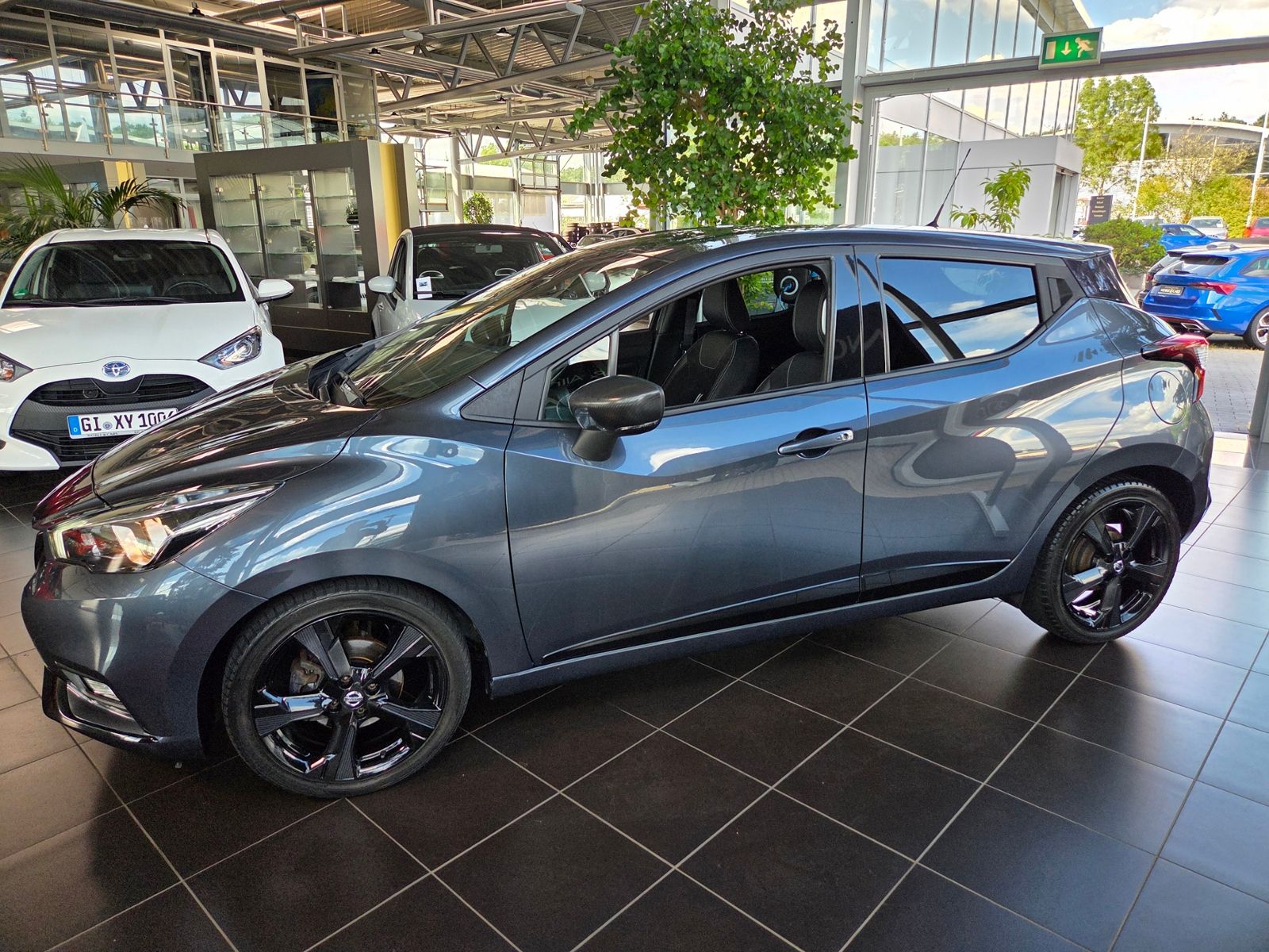 Fahrzeugabbildung Nissan Micra N-Sport Aut. BOSE KLIMA RFK SHZ ALU
