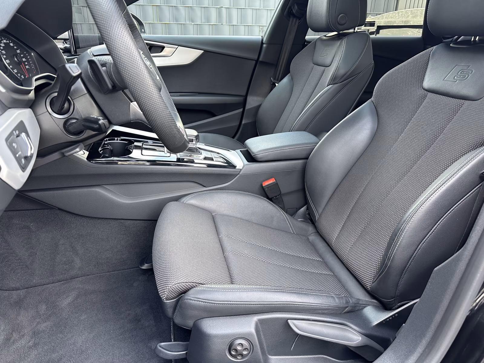Audi A5 SpB 40 TFSI S-Line NAV+MATRIX+AHK+PANO+B&O+VC, миниатюра 12