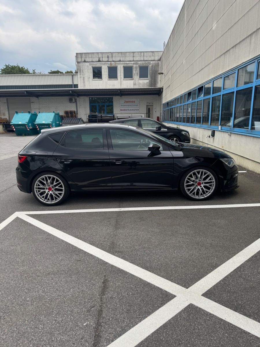 SEAT Leon 2.0 TSI 140kW FR DSG FR