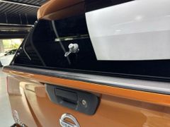 NISSAN Navara Double Cab 4x4 Sperre LED Temp 1. Hand