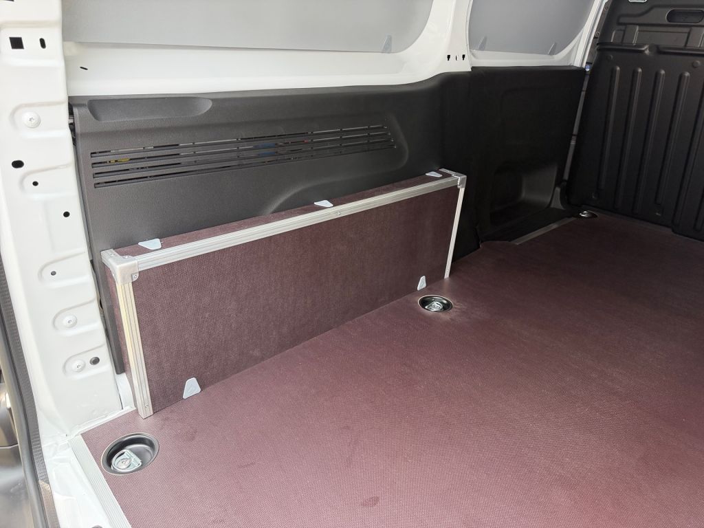 Fahrzeugabbildung Citroën Berlingo 1.5 Diesel 130 XL EHZ EAT8