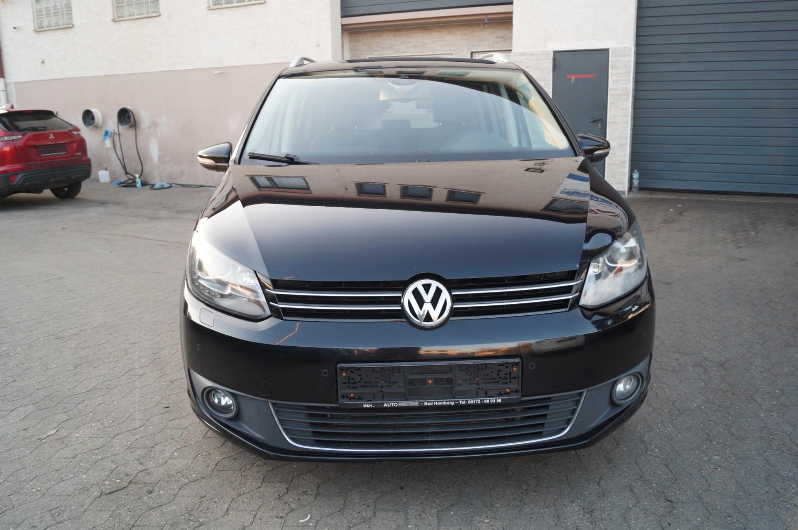 Volkswagen Touran Highline AUTOMATIK 7 Sitze Bi-Xe Navi PDC