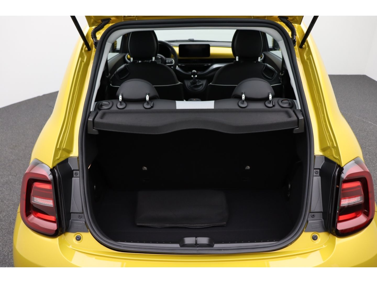 Fahrzeugabbildung Fiat 500 1.0 FireFly Hybrid Torino Sitzheizung