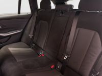 BMW 330 - Vorschau Bild 14