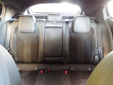 Peugeot 408 - 12
