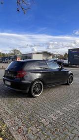 BMW 1er | Benziner | 180.000 km | Sehr gep... - BMW: 180