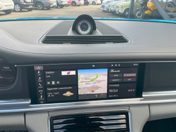 Porsche Panamera Turbo*PTS*PCCB*Chrono*Burmester*18-Wege