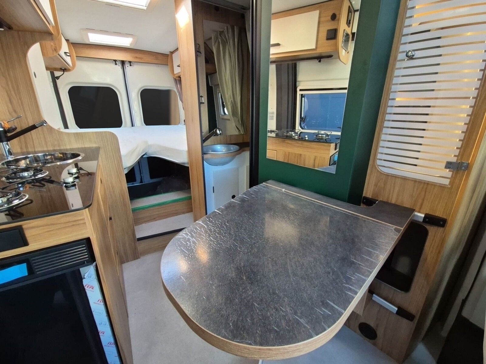 Fahrzeugabbildung Karmann Dexter DE 600 Concept Paket