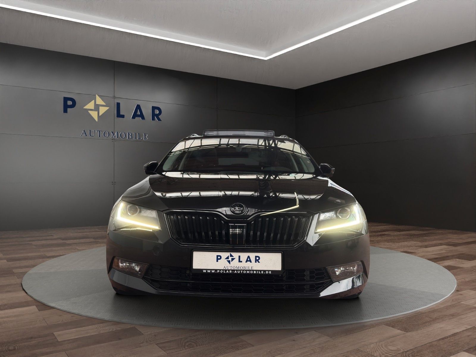 Fahrzeugabbildung SKODA Superb L&K 4x4*Pano*ACC*Kamera*Massage*Virt.Cock