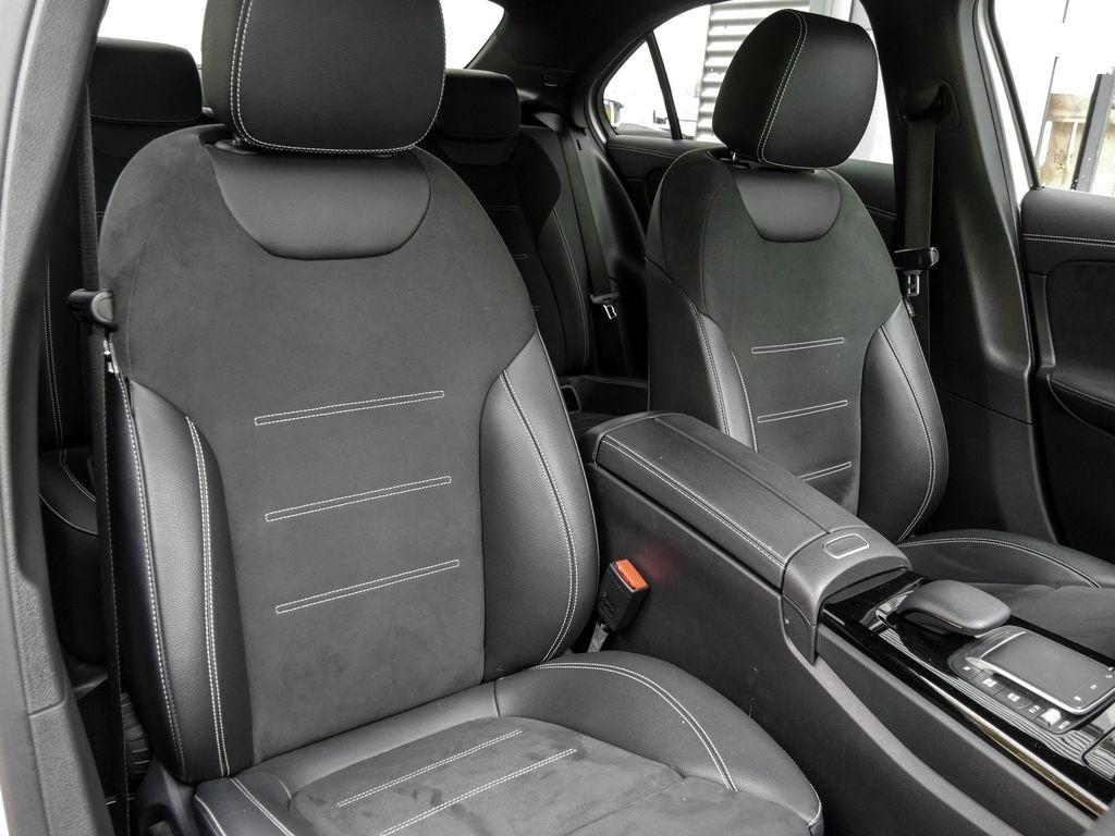 Mercedes-Benz A 220 d 4MATIC Limousine |Edition|AMG|NIGHT|KEYL