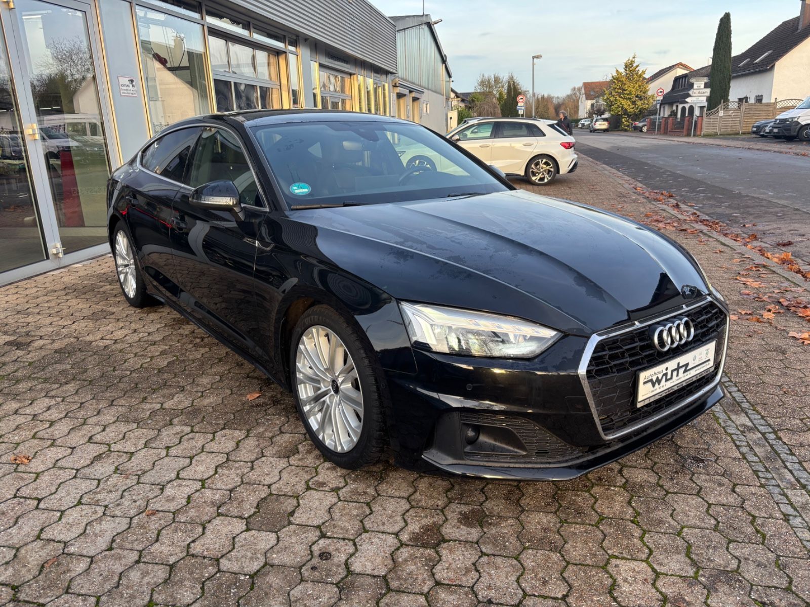 Fahrzeugabbildung Audi A5 Sportback 35 TFSI Sportpaket
