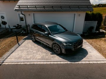 Audi Q7 - 7