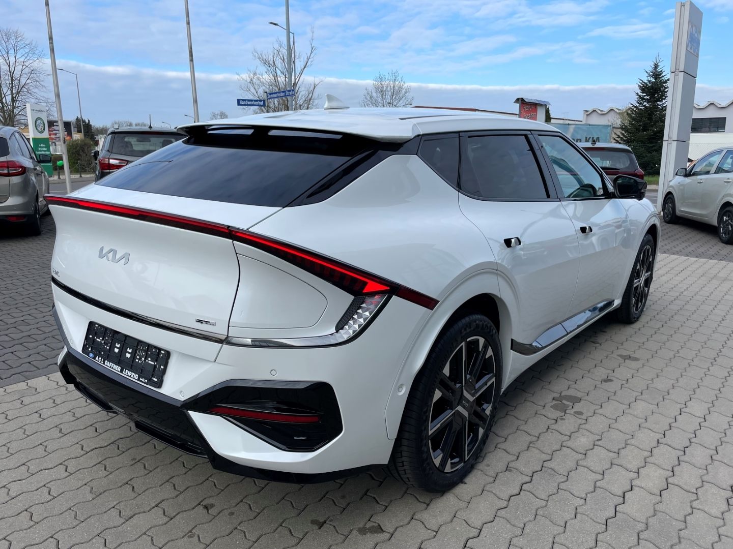 Fahrzeugabbildung Kia EV6 GT-Line 4WD Elektro LED Sitzbelüftung HeadUp