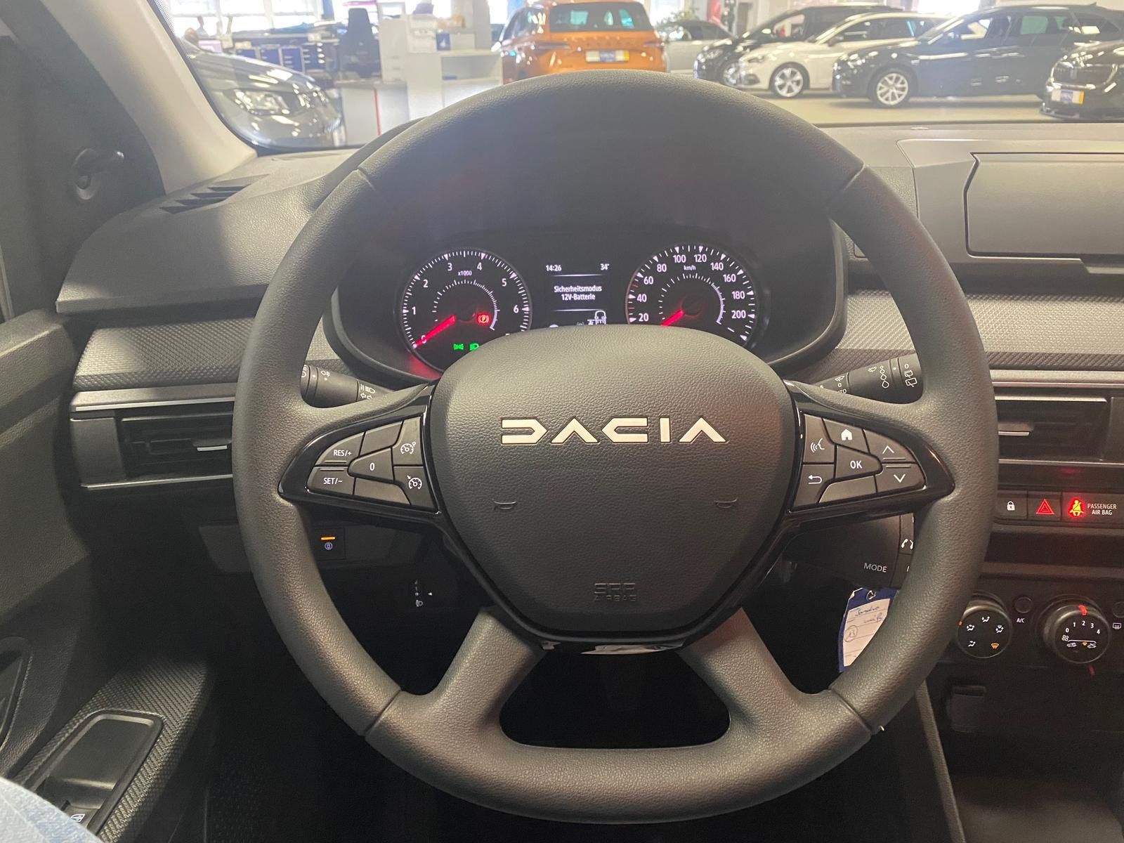 Fahrzeugabbildung Dacia Sandero 1.0 SCe KAT Essential KLIMA+PDC+LED