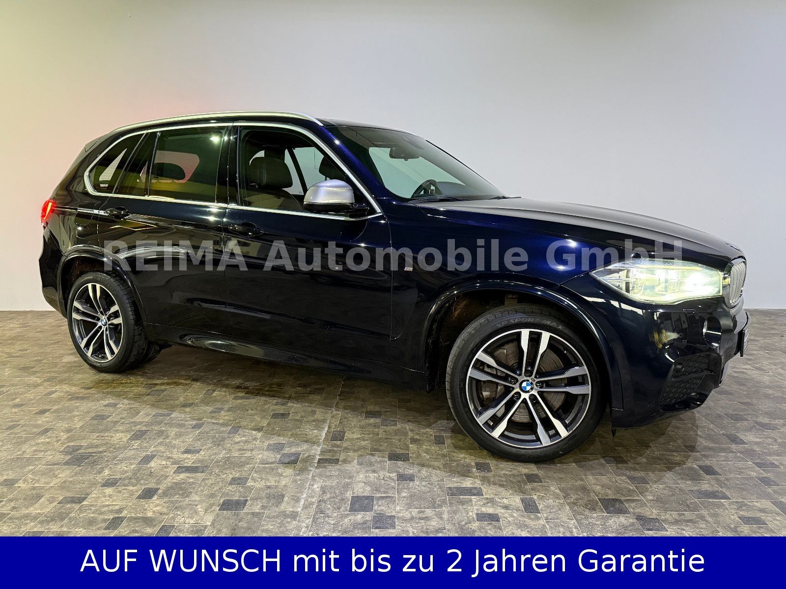 Fahrzeugabbildung BMW X5 M50, LED, Pano