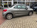 Peugeot 207 CC Cabrio-Coupe Allure - Peugeot 207 Allure mit Benzin-Antrieb