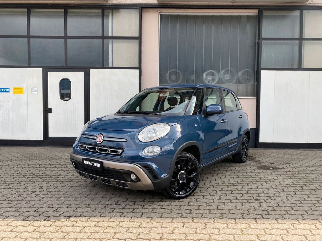 Image of Fiat 500L Cross