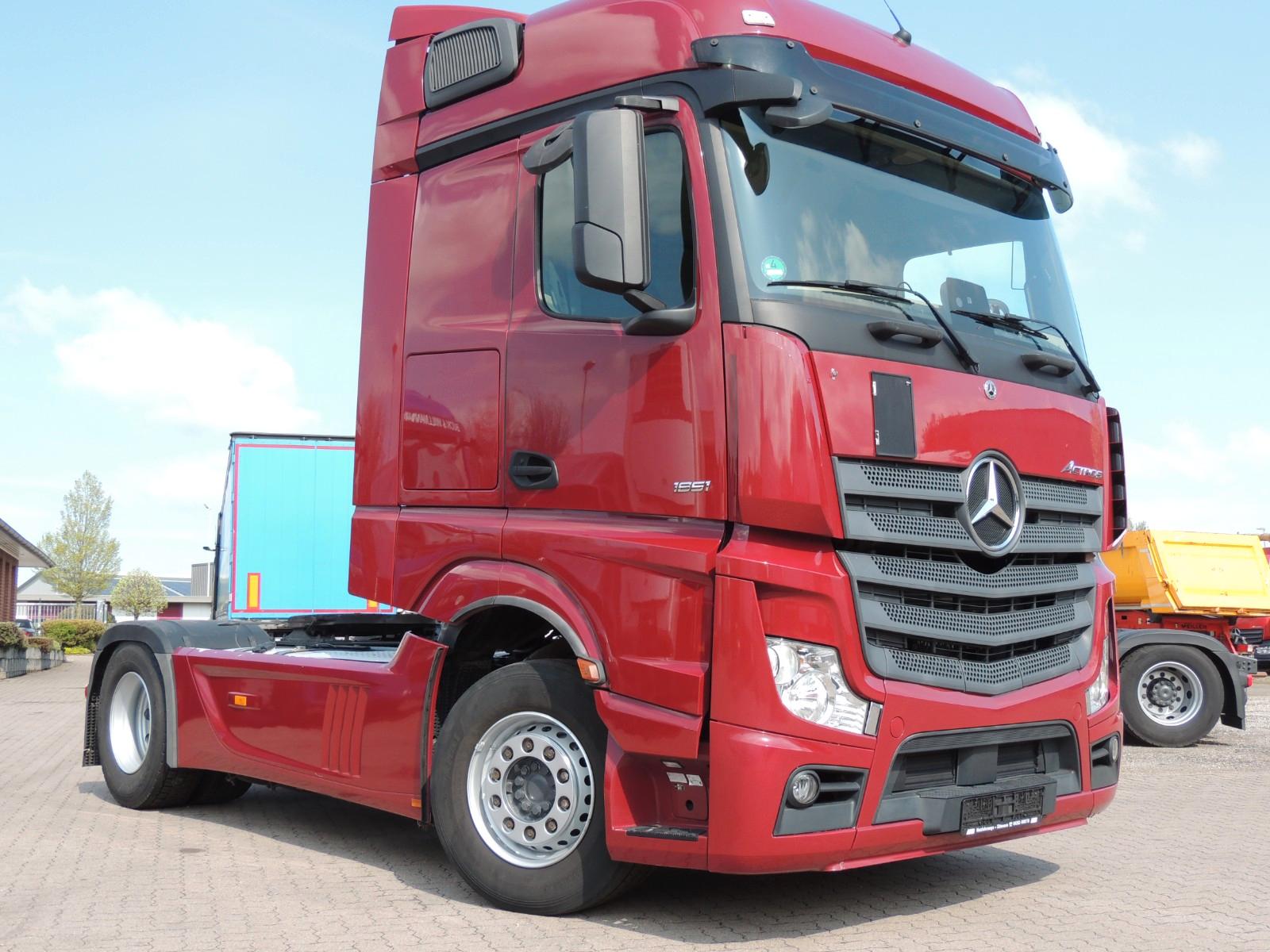Mercedes-Benz 1851 Big Space/Retarder/Standklima/ACC