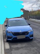 Skoda Octavia 2.0 TDI DSG RS PLUS Combi FINAL EDITION - Skoda Octavia: Edition Plus