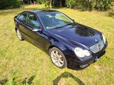 Mercedes-Benz C 230 (CL203) V6 2,5L