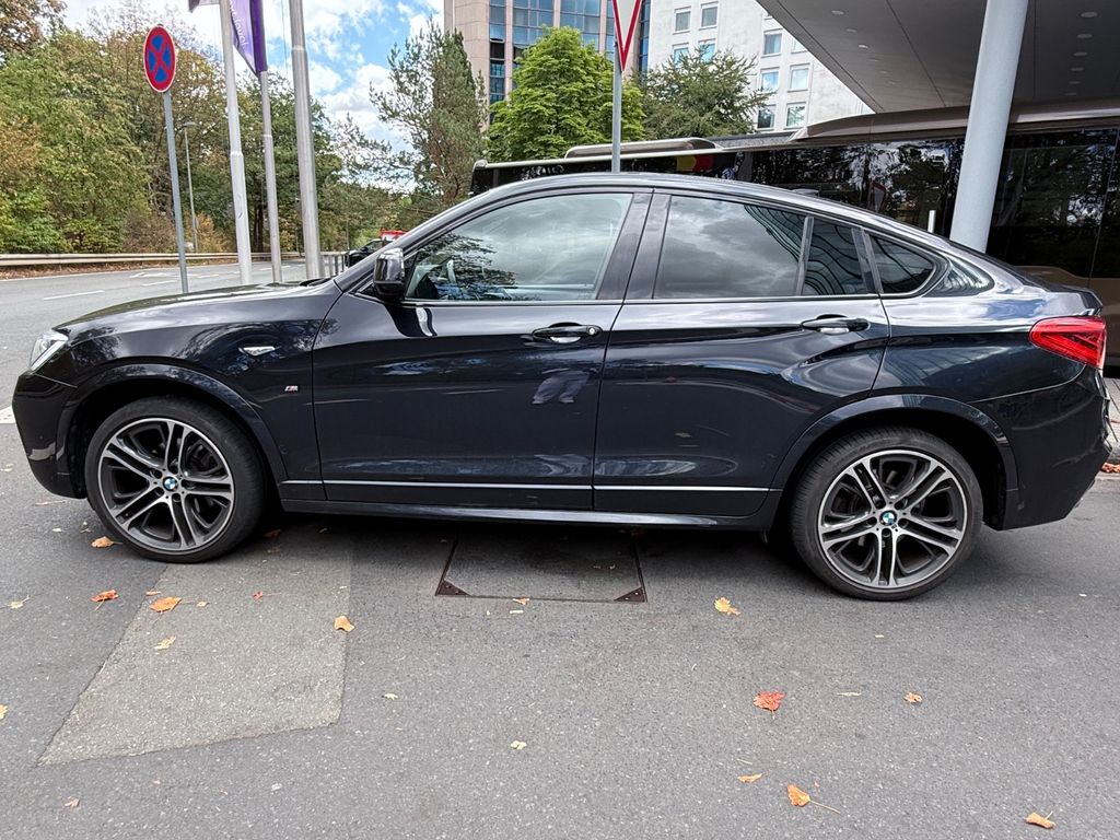 Image of BMW X4