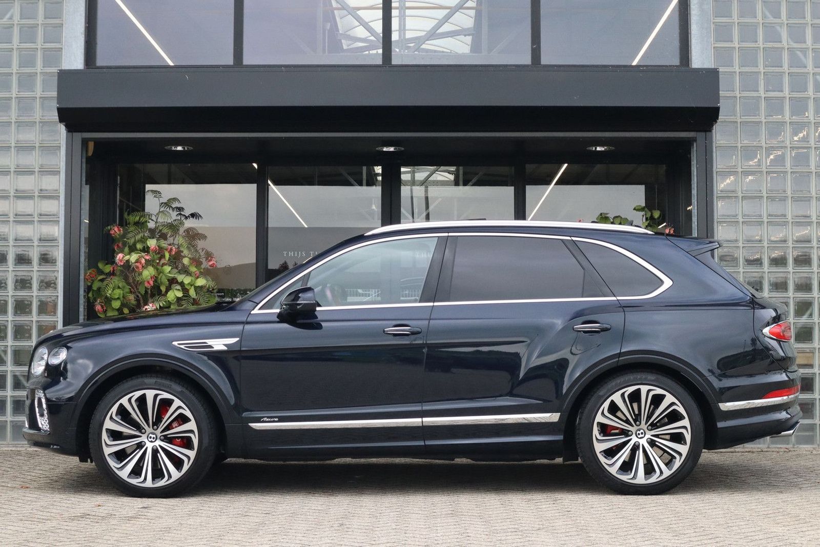 Bentley Bentayga 4.0 V8 Azure | Mulliner, Naim Audio, Ma imagem 3