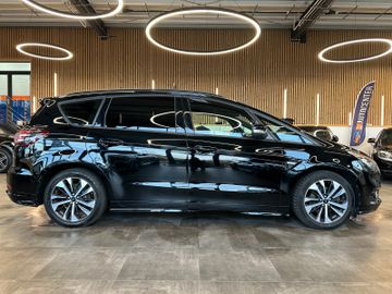 MYAUTOCENTER – Gebraucht- und Jahreswagen mit Werkstattservice in Pfaffenhofen Ford S-Max ST-Line *2. Hand*AHK*Klima*Navi*7-Sitzer*