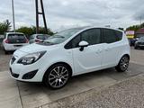 Opel Meriva 1,4 B Color Edition Sport Lenkrad - Opel Meriva mit Benzin-Antrieb