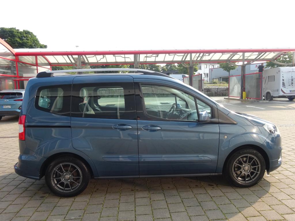Ford Tourneo Courier