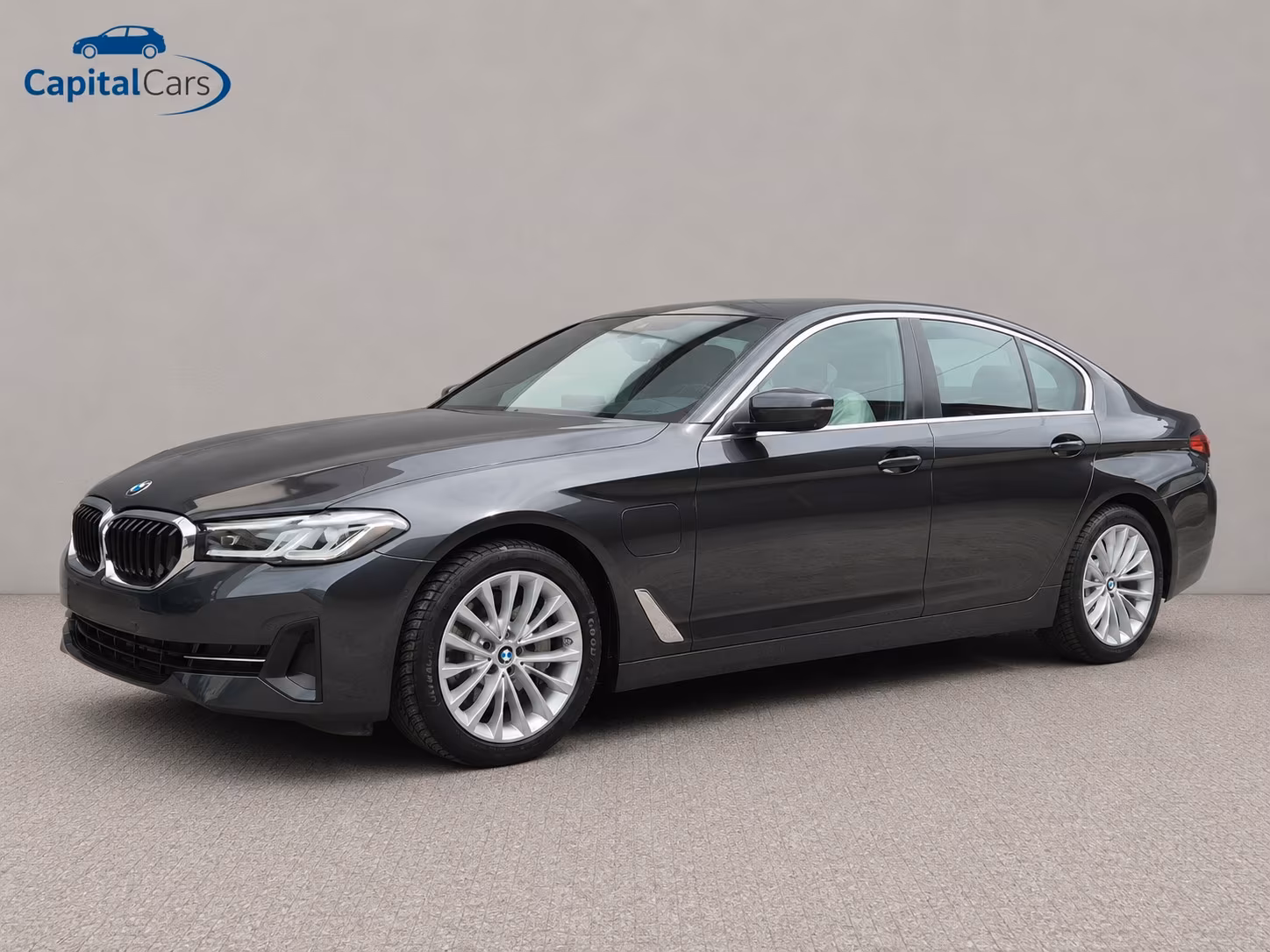 BMW 530 e, Led,S.dach.360,Hud,Profi,H&K,Assistant