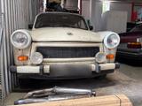 Trabant 601 plus Anhänger - Trabant 601 aus 1990