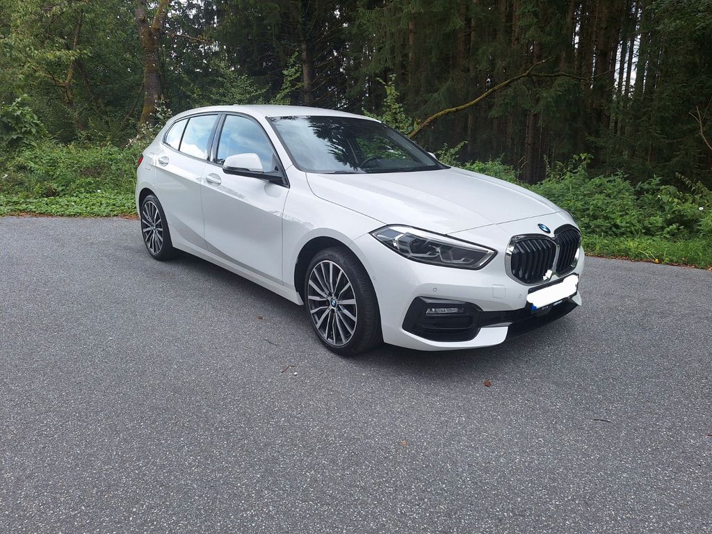 Image of BMW 118