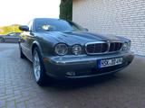 Jaguar XJ8 4.2 Liter - Vollleder Schwarz  - gebrauchte Jaguar XJ8 aus dem Jahr 2004