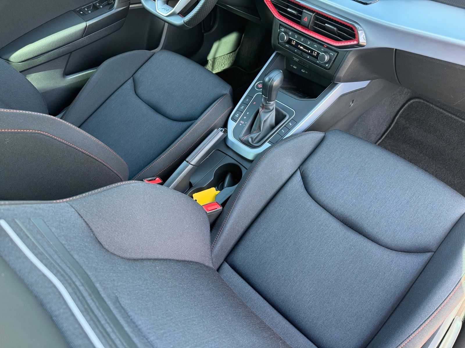 Fahrzeugabbildung SEAT Arona FR 1.5 TSI