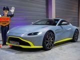 Aston Martin V8 Vantage 4.0 V8  375KW  Mako Blue Top Zustand! - Aston Martin V8 Vantage aus 2021