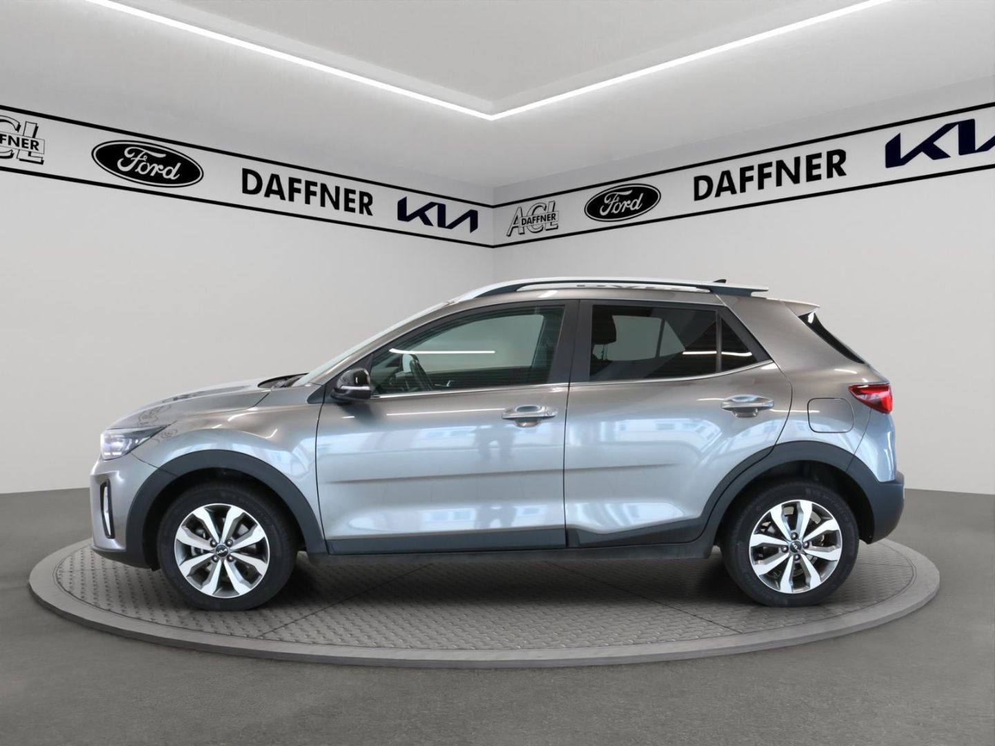Fahrzeugabbildung Kia Stonic Nightline Edition 1.0 T-GDI 48V Navi SHZ