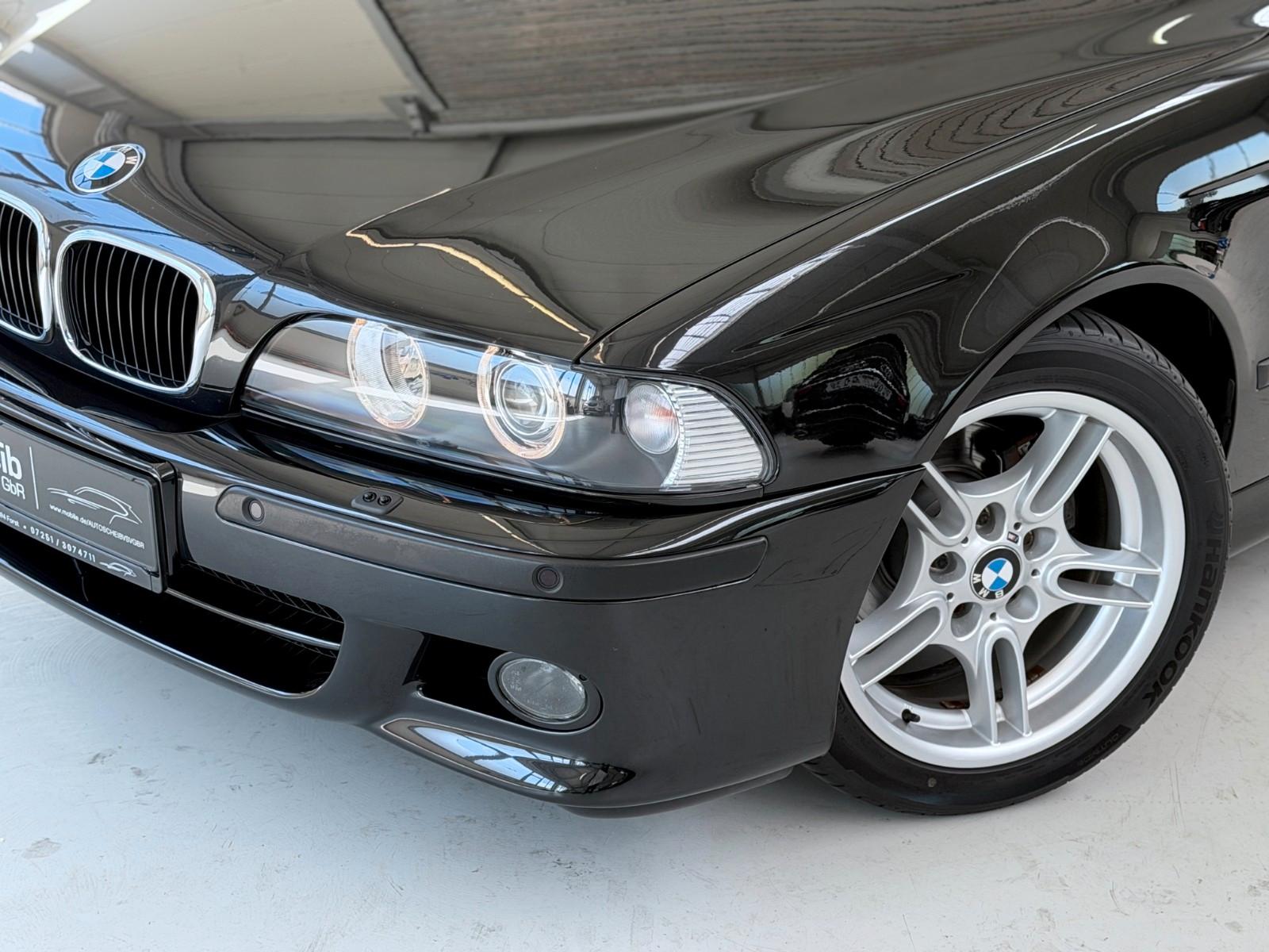 BMW 520i 170ch BVA Pack M d'origine Shadow-Line GSD Sièges Alcantara