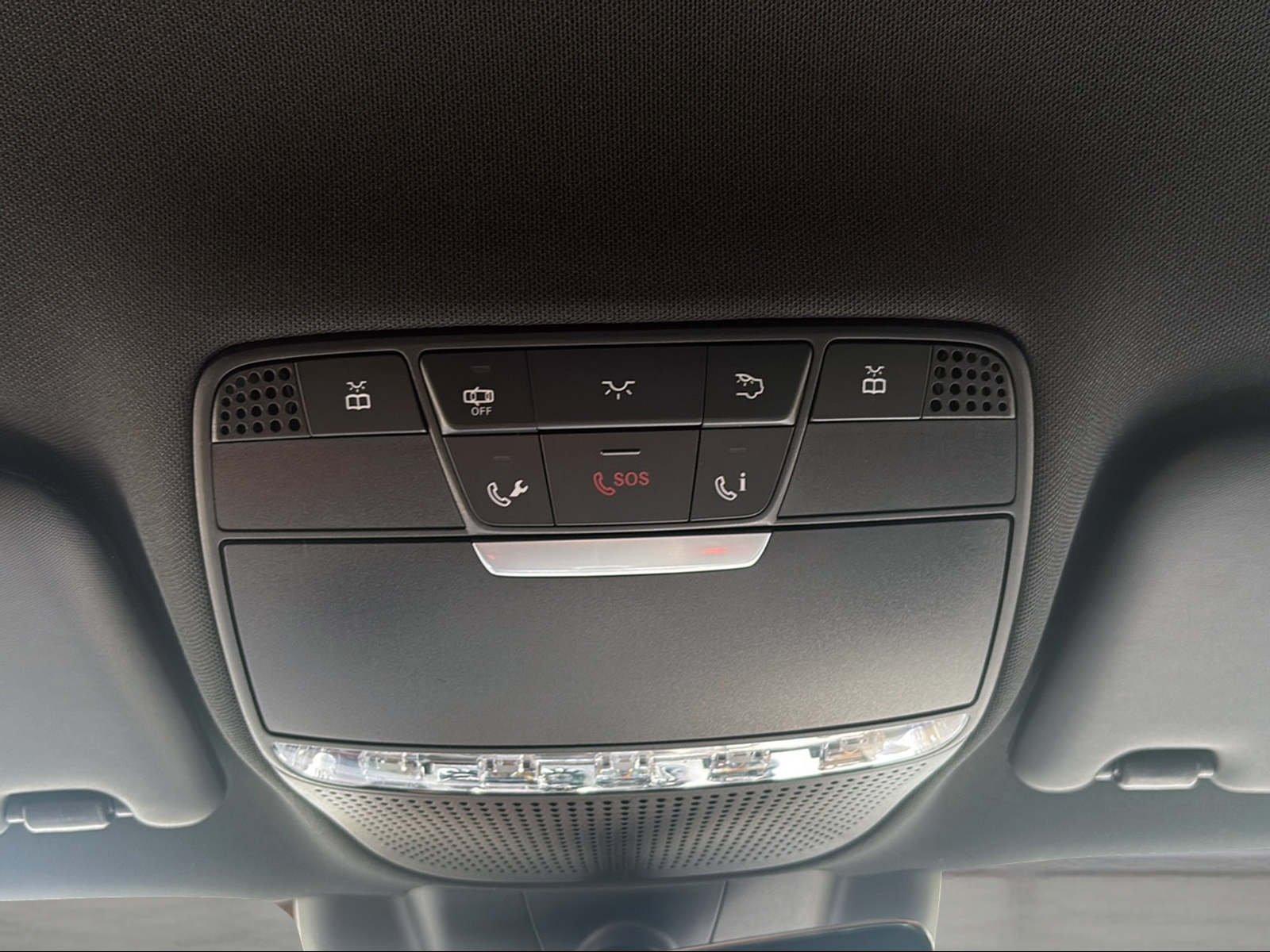 Mercedes-Benz CLS 300 d Coupé AMG DSC 360° BURMESTER MULTIBEAM