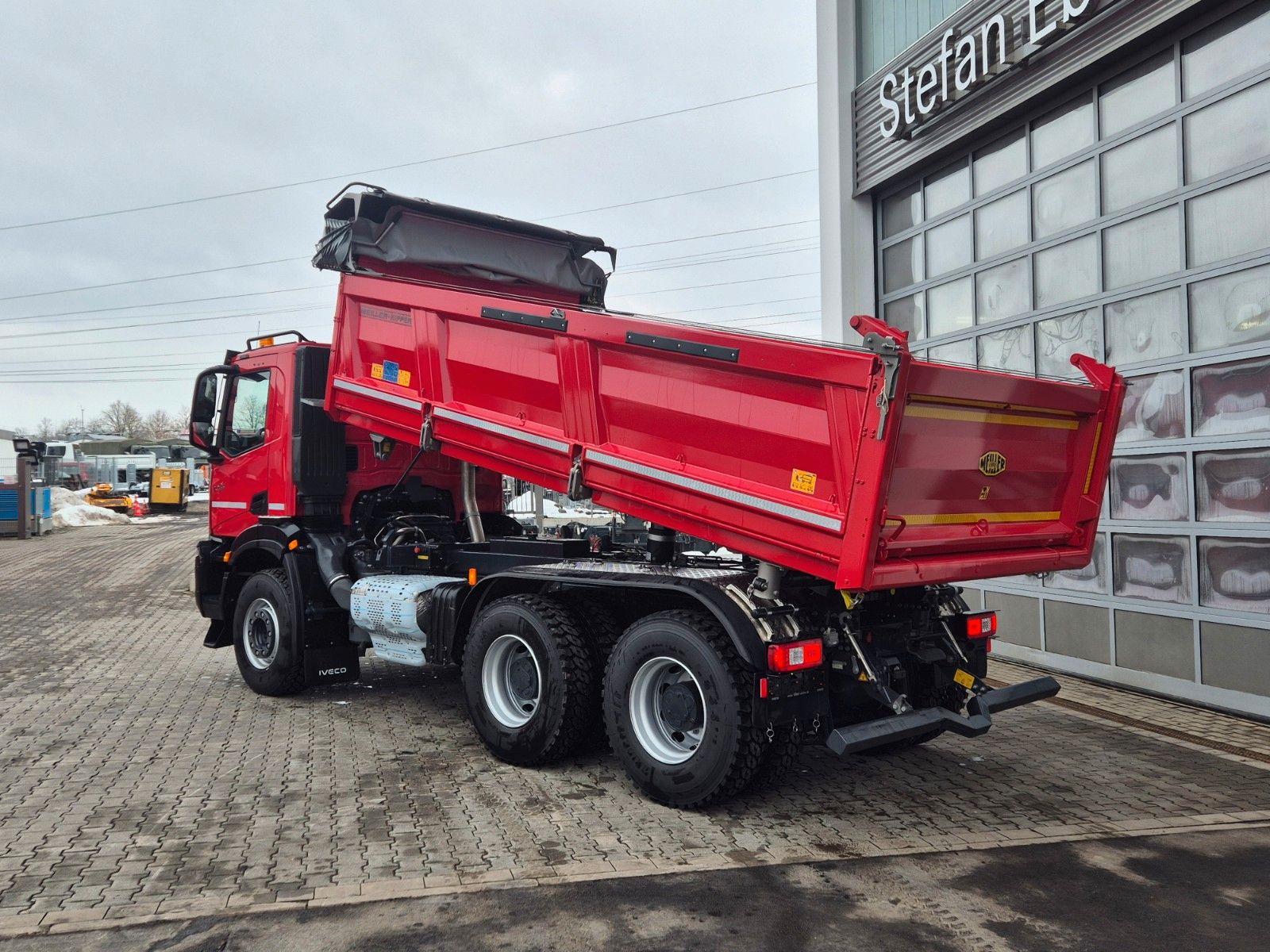 Fahrzeugabbildung Iveco AD300X50Z 6x4 Meiller-Kipper, Intarder Bordmatik