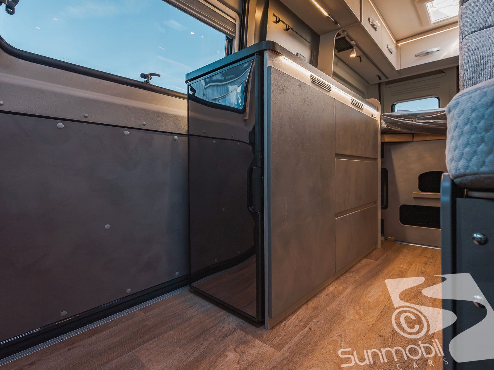 Fahrzeugabbildung Crosscamp Camper Van 600 Fiat Automatik